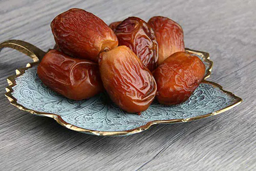 فروش عمده خرمای زاهدی